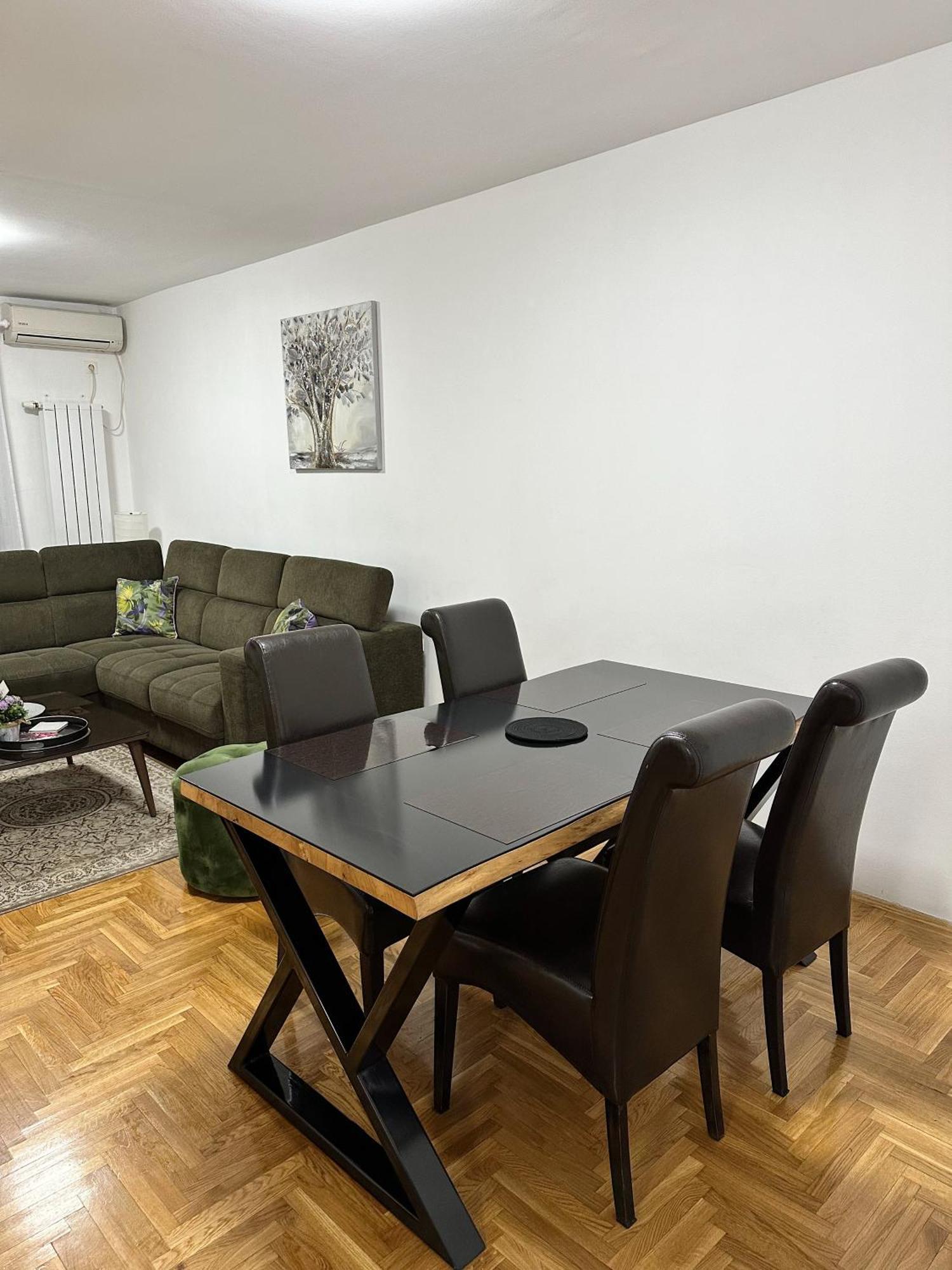 Apartman Erna Sarajevo Luaran gambar
